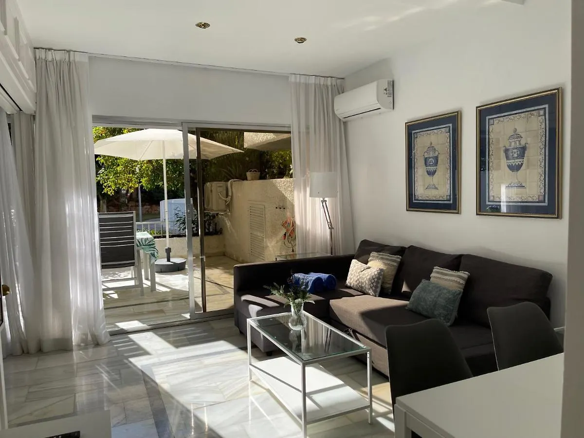 Apartamento Planta Jardin Con Gran Terraza, Soleado 132 Marbella 0*,  Spain