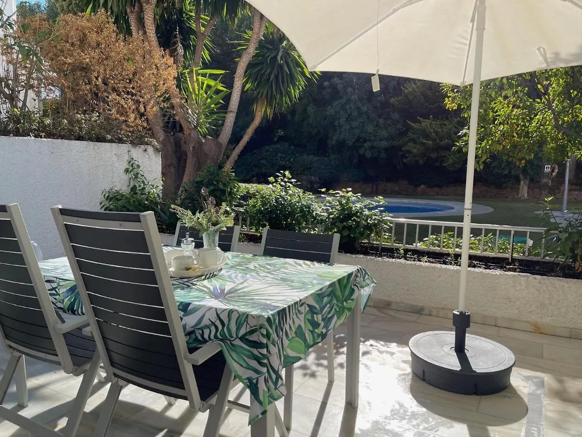 Apartamento Planta Jardin Con Gran Terraza, Soleado 132 Marbella Apartment