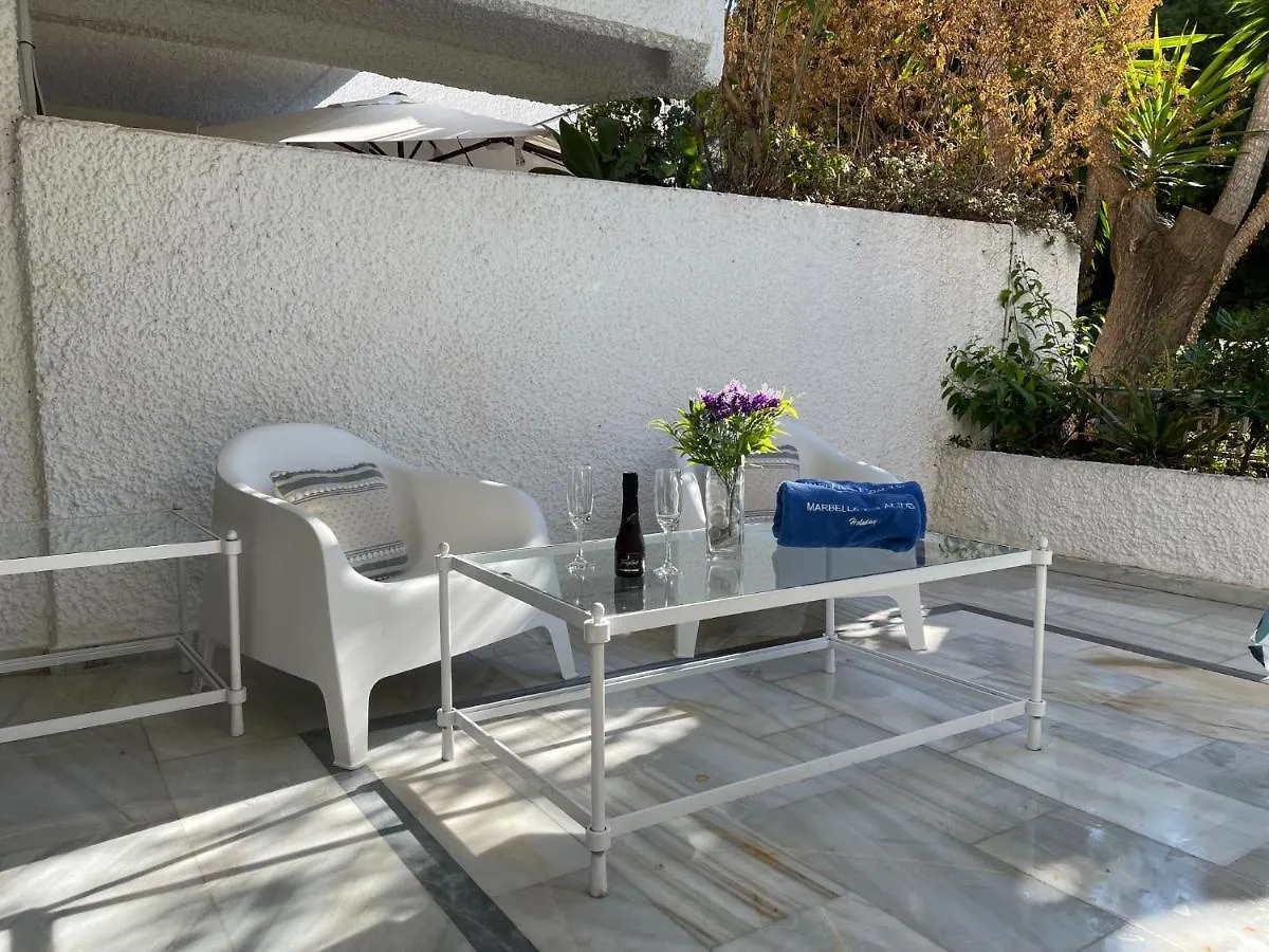 Apartamento Planta Jardin Con Gran Terraza, Soleado 132 Marbella Apartment
