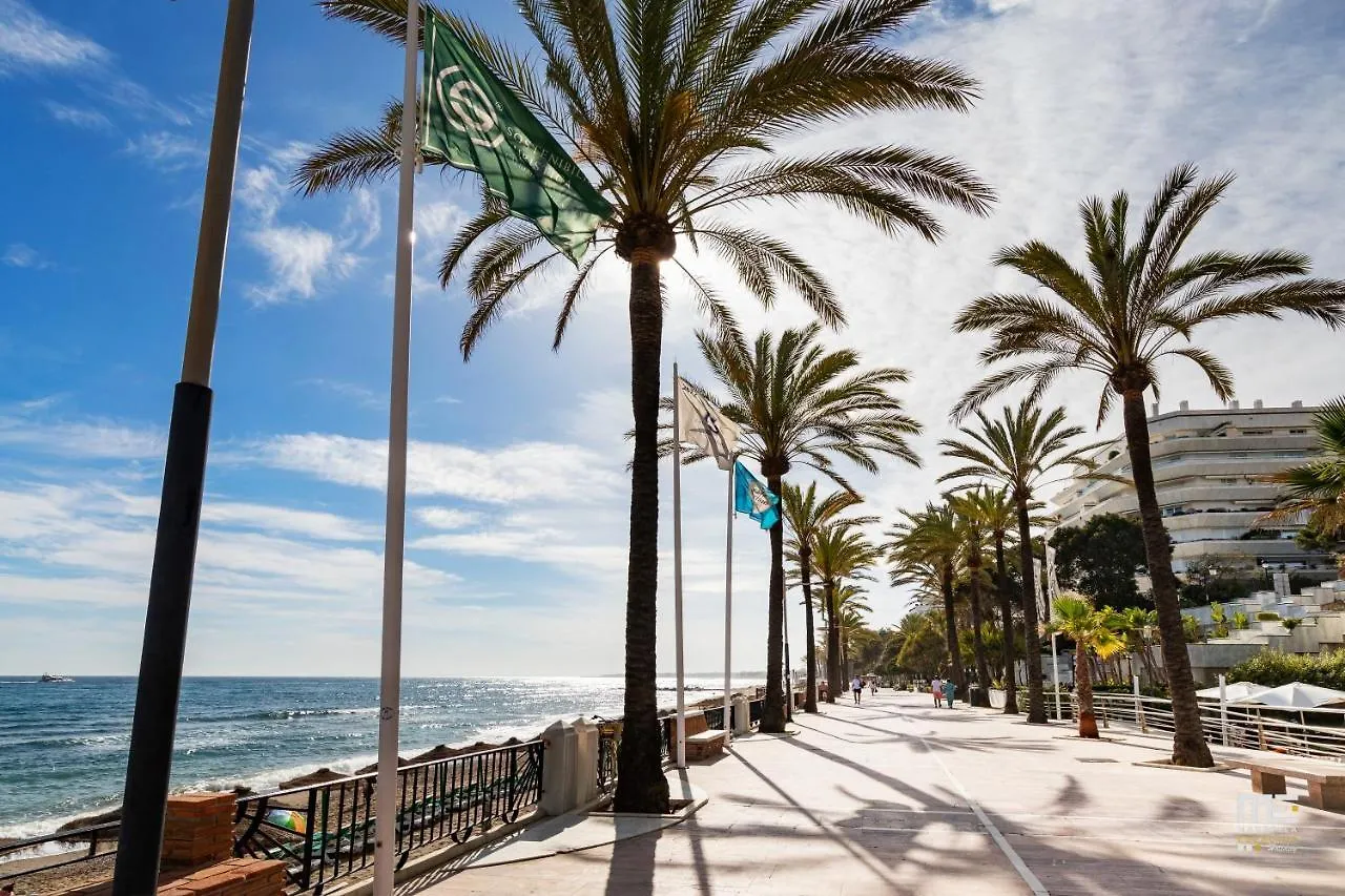 Apartmán Apartamento Planta Jardin Con Gran Terraza, Soleado 132 Marbella